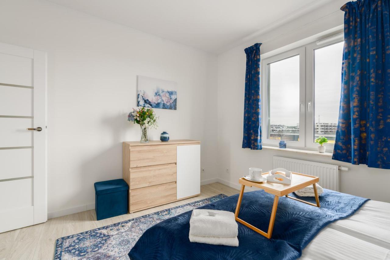 Premium Apartments Poznan Airport By Noclegi Renters Ngoại thất bức ảnh